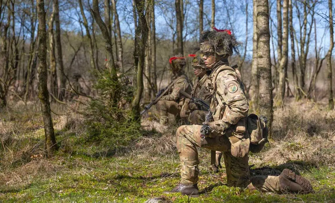 Grönländska värnpliktiga gör praktik på anstalten i Nuuk