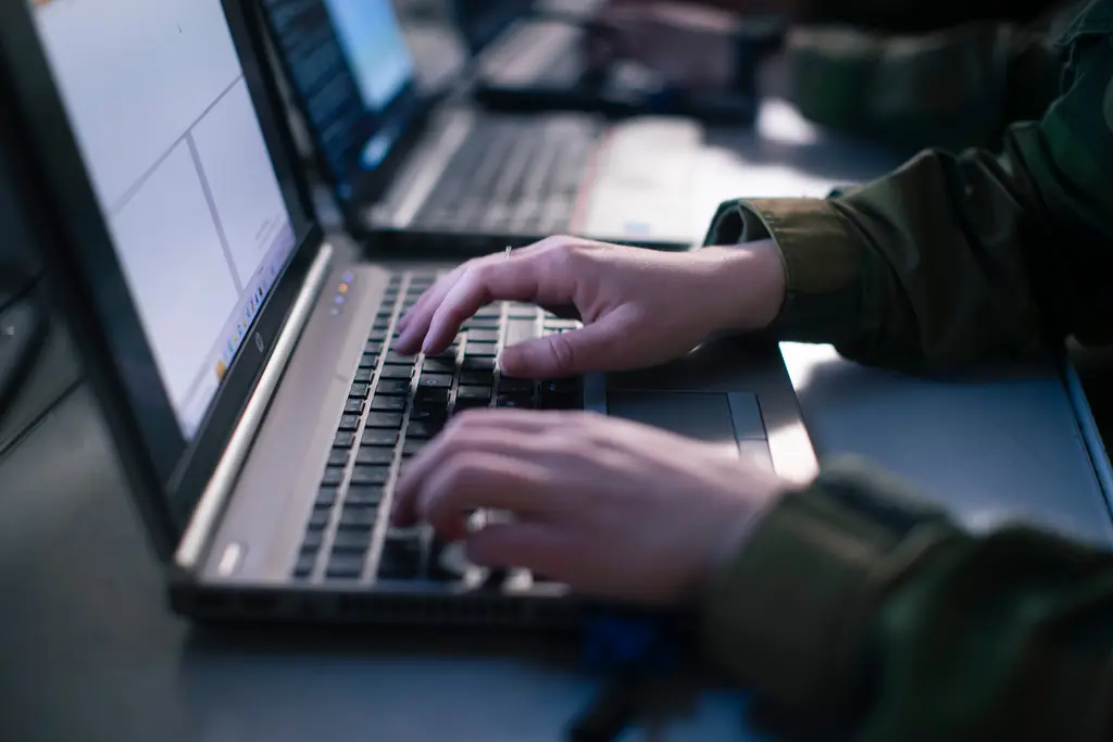 Finland og Polen indgår aftale om cybersikkerhed
