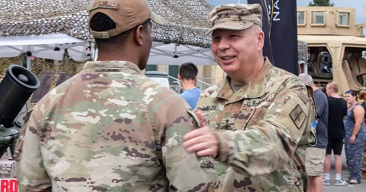 Första besöket från New York National Guard