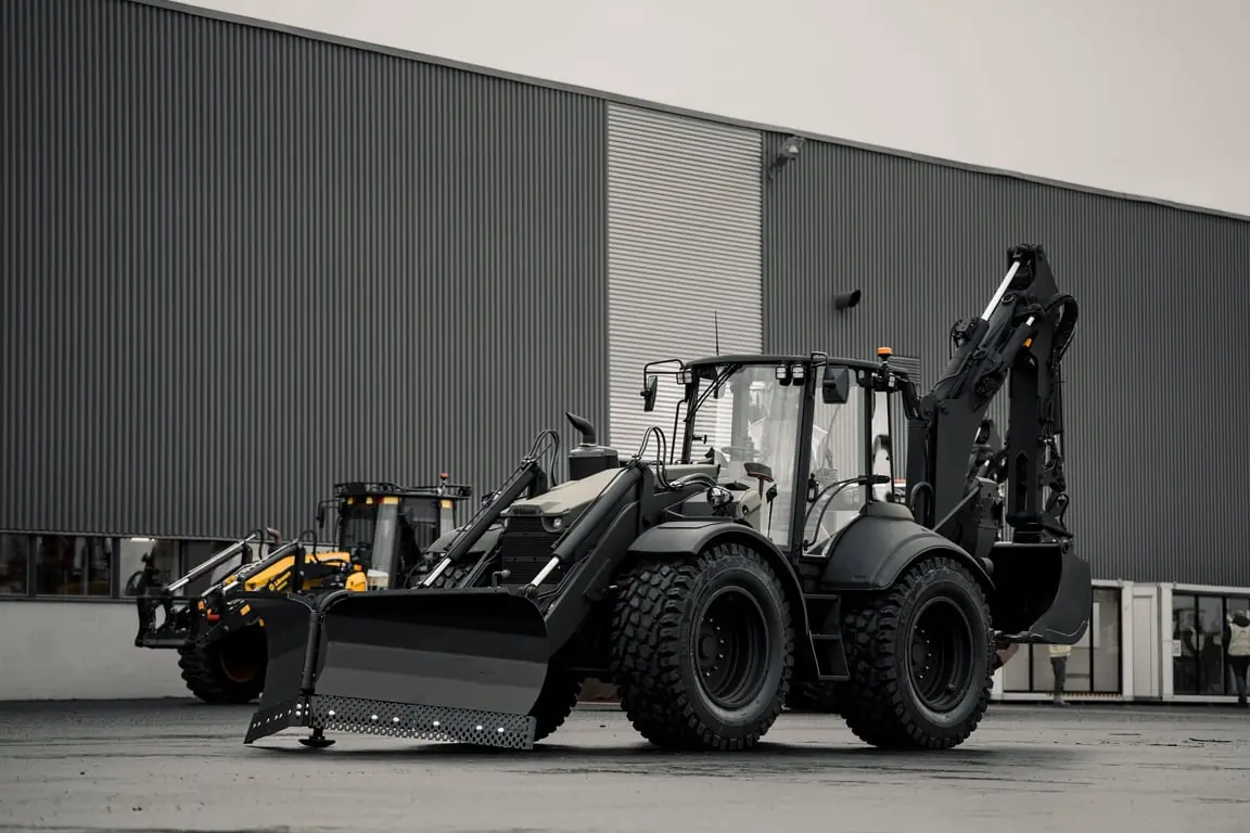 Lännen Tractors reçoit une commande record d'un pays de l'OTAN