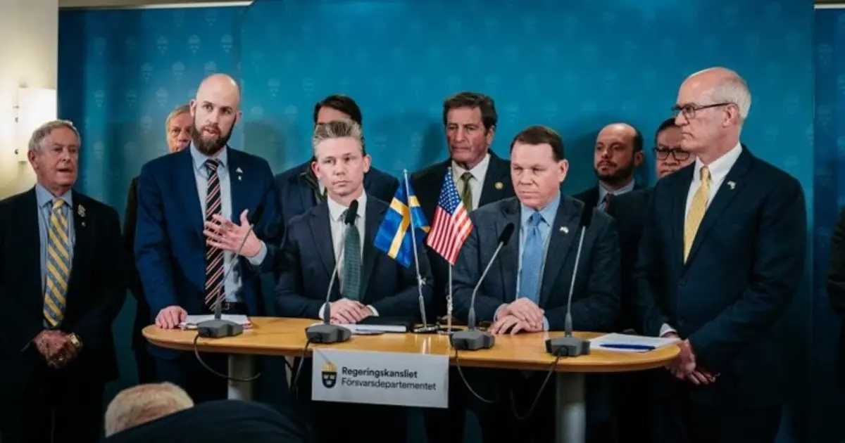 Der Verteidigungsminister und der Minister für den Zivilschutz empfingen eine amerikanische Kongressdelegation