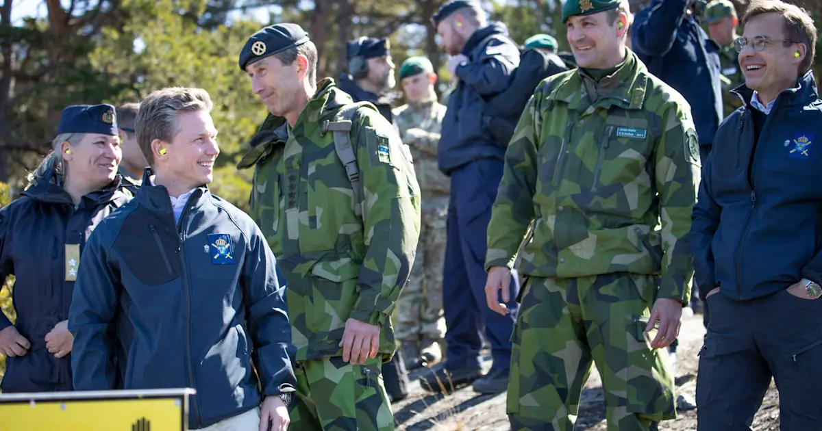 The Supreme Commander has submitted military advice to the government