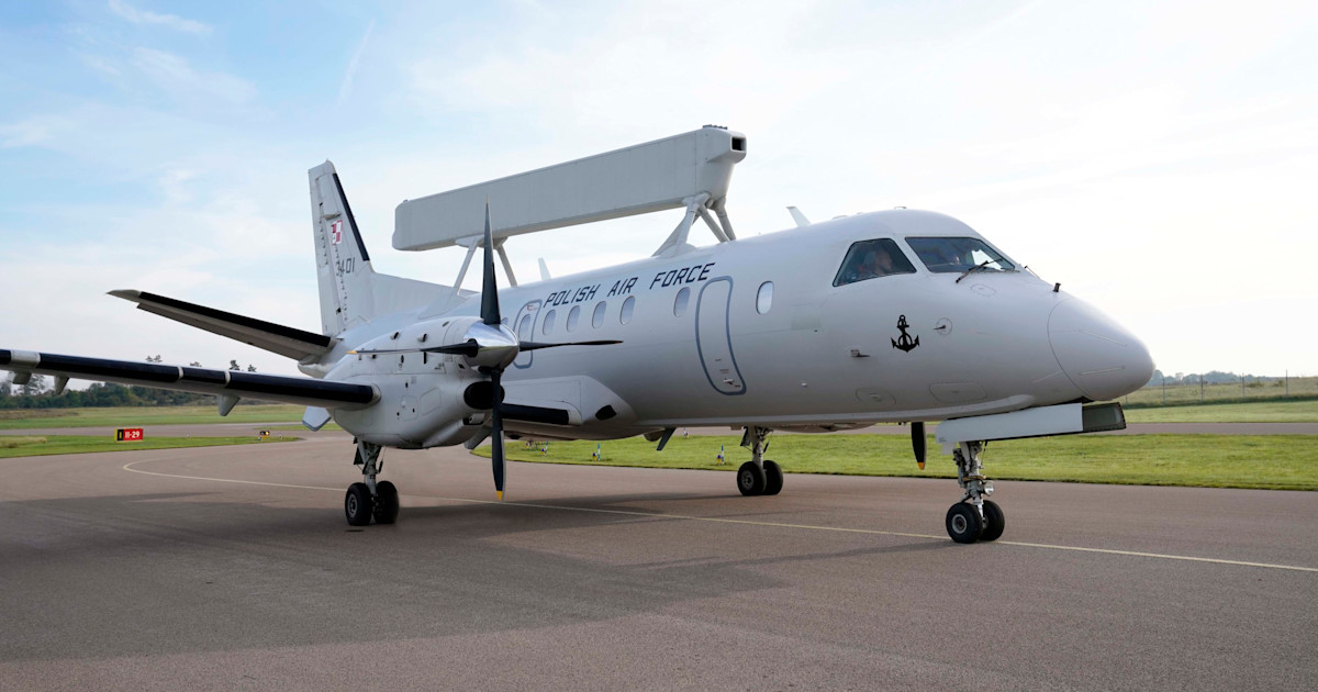 Saab viser frem Polens første 340 AEW radarovervåkningsfly